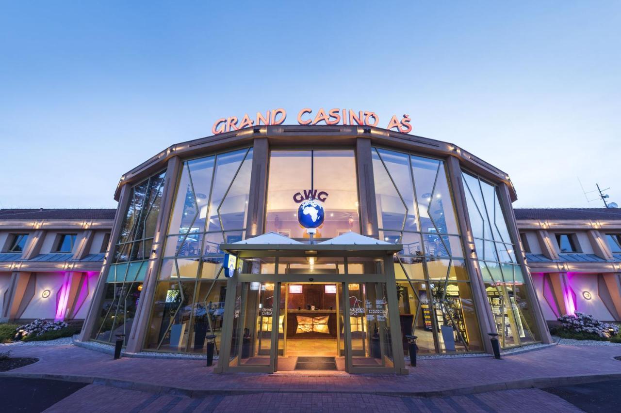Grand Casino As Hotel Aš Buitenkant foto